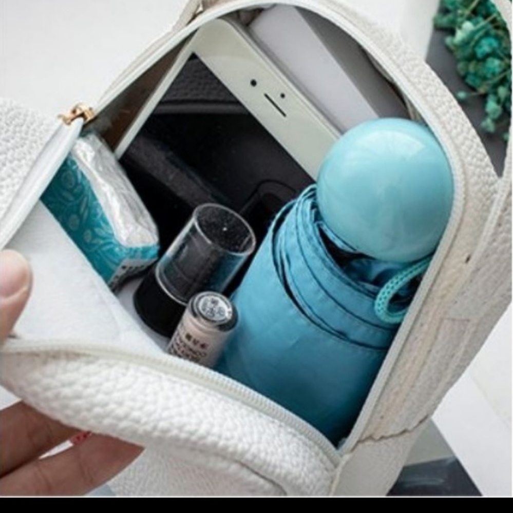 Cross body messenger bag - Picture 3 of 3